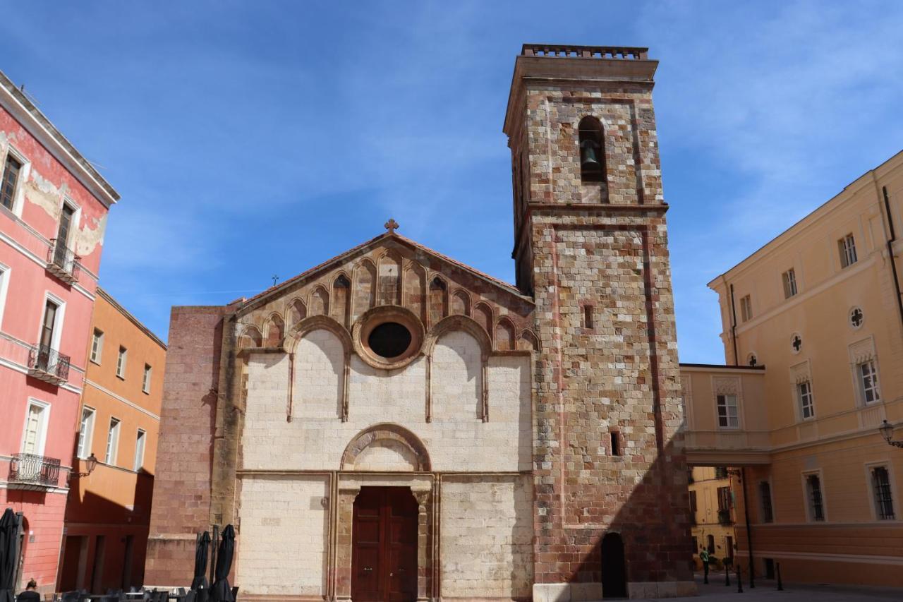 Casa Vacanza - Iglehouse - Parking Nearby Iglesias Bagian luar foto
